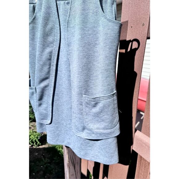 Vintage Trissi two piece gray vest pockets skirt pockets size twelve belt old - Picture 3 of 16